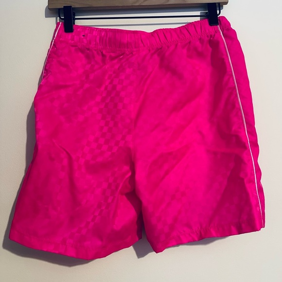 DSG Hot Pink Woven Soccer Shorts, Boys’ Youth Size 18, NWOT/Never Worn - Picture 2 of 8